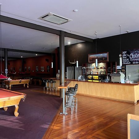 On Top Backpackers Dunedin Extérieur photo