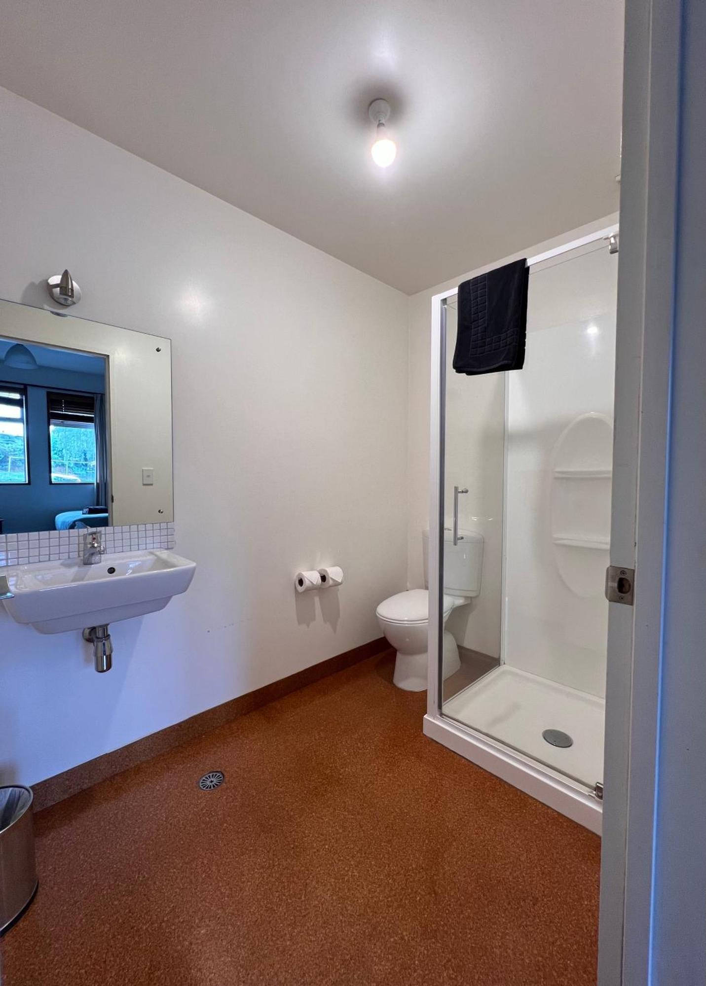 On Top Backpackers Dunedin Extérieur photo