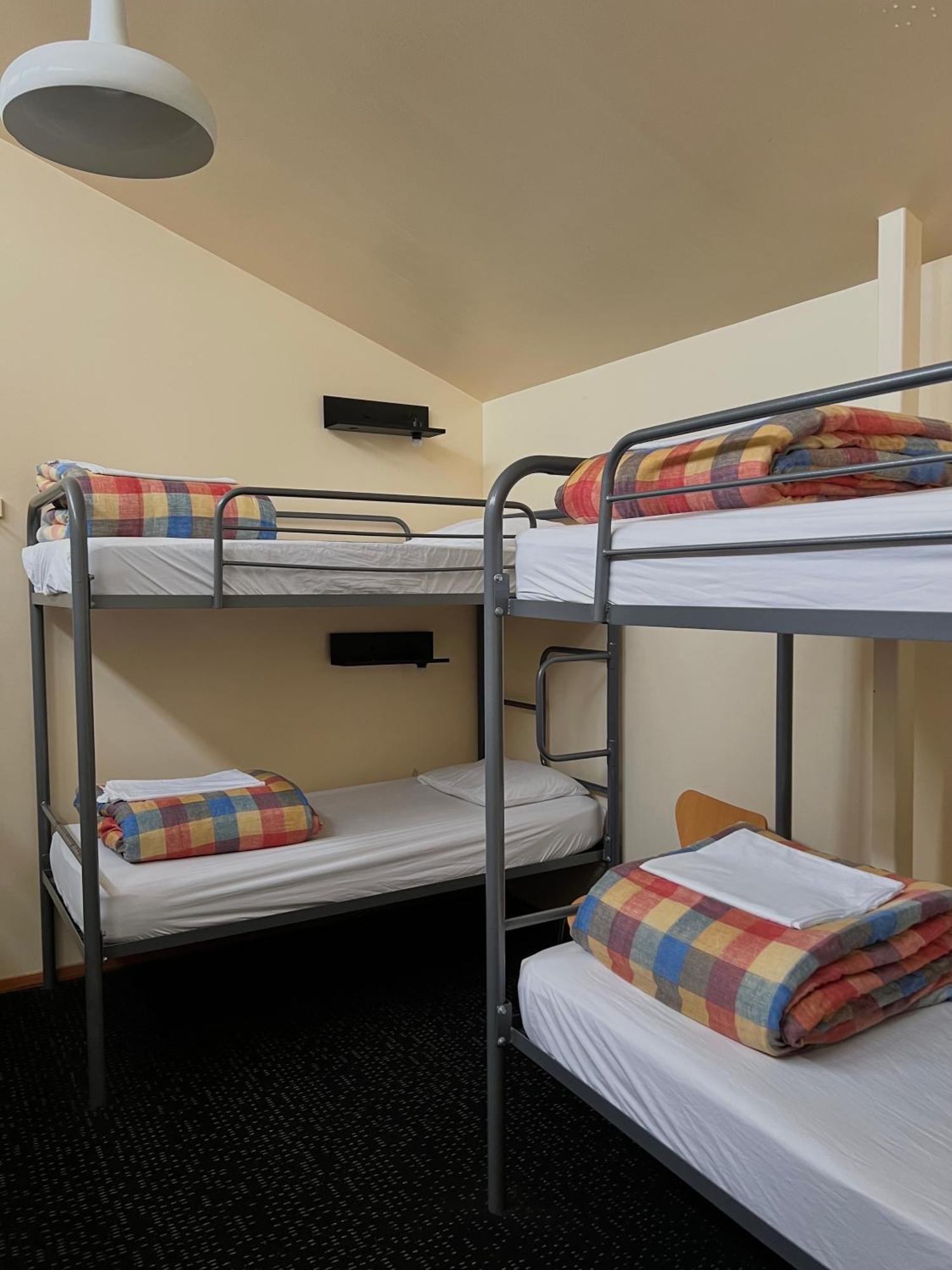 On Top Backpackers Dunedin Extérieur photo